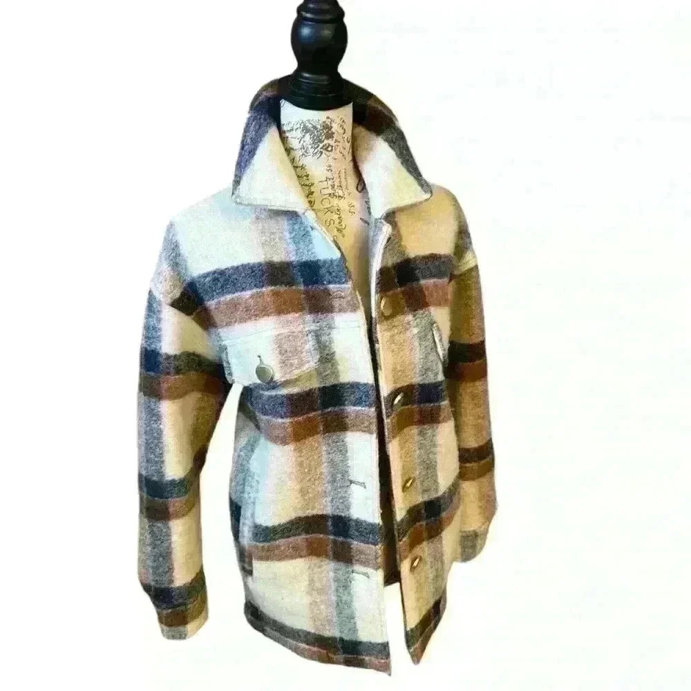 ZARA Plaid Shacket with Gold Buttons - SOLD OUT EVERYWHERE - Picture 2 of 10